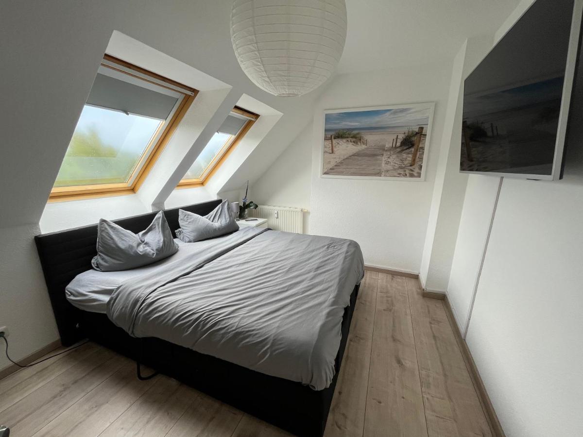 105 Qm Neues Klimatisiertes Appartment Fuer Familien Privater Parkplatz Хемниц Экстерьер фото